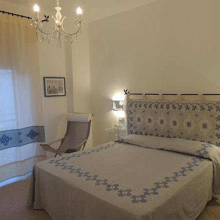 Camera Con Vista Oristano Room photo